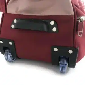 תיק על גלגלים אדום