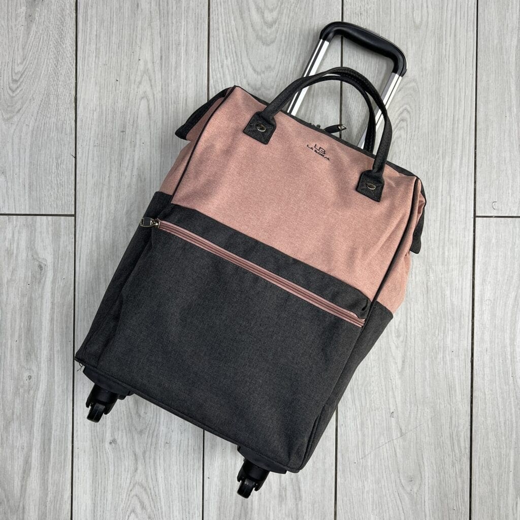 תיק נסיעות לנשים