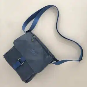 תיקי צד לנערות