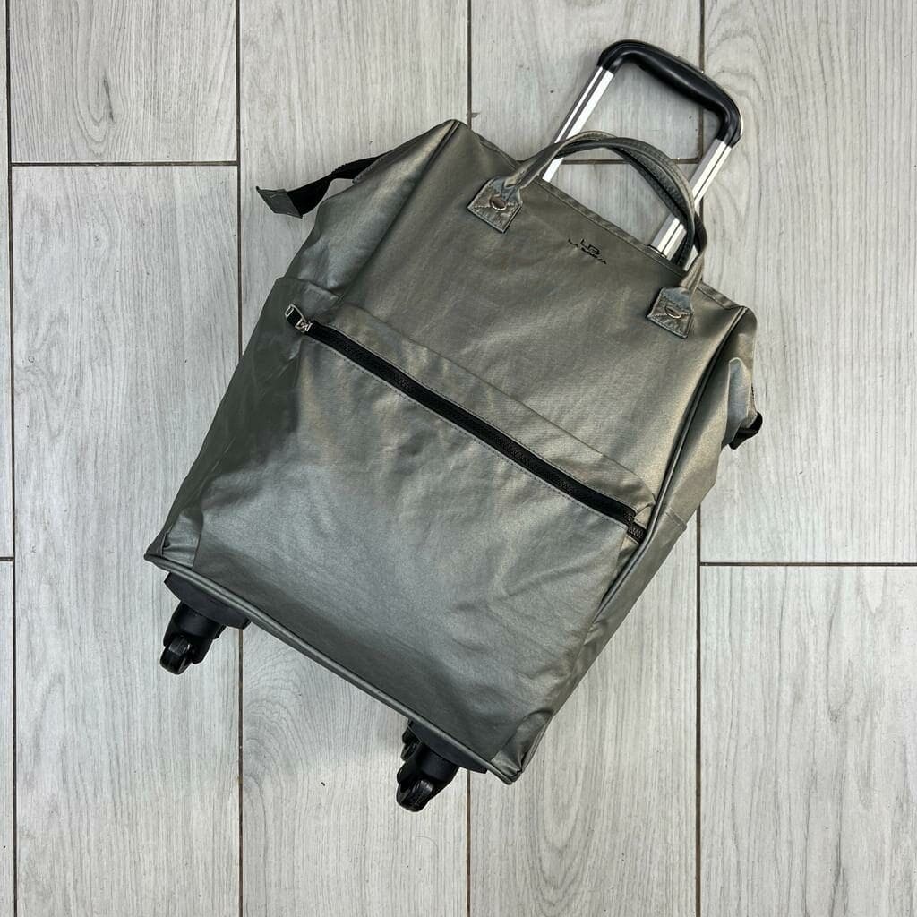 מזוודה מתקפלת עם גלגלים