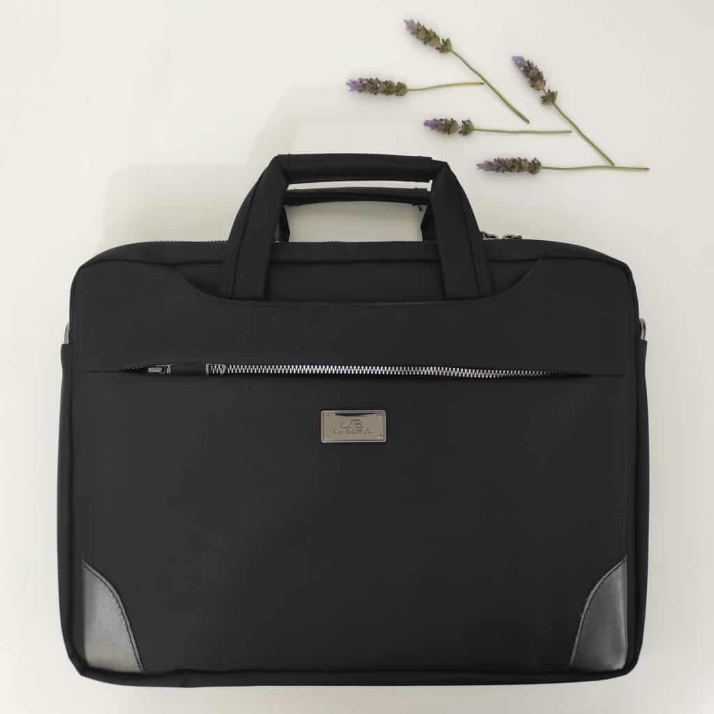 תיק למחשב נייד