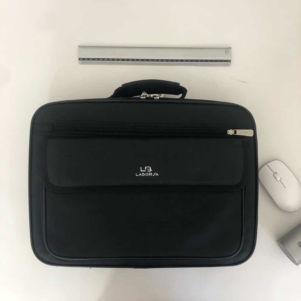 תיק למחשב נייד