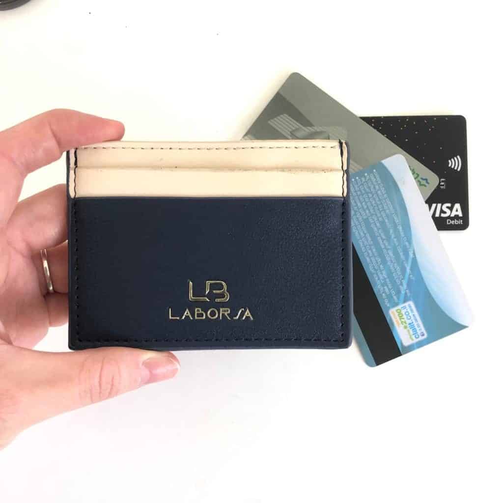 ארנק כרטיסי אשראי