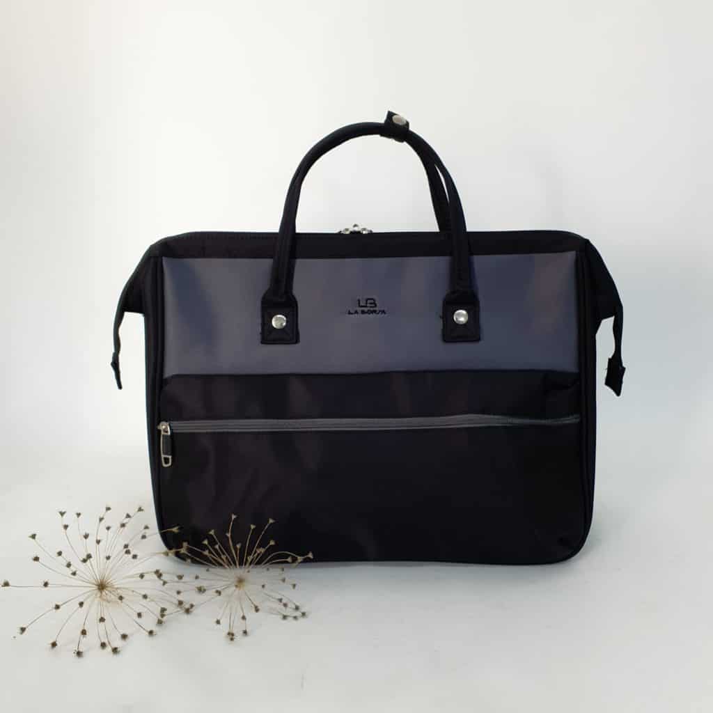 תיק נסיעות אפור