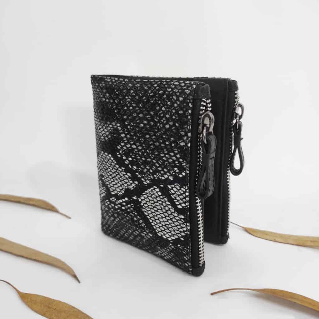 ארנק עור לנשים דמוי נחש