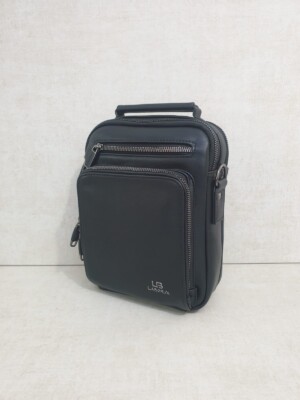 תיק צד קטן לגבר